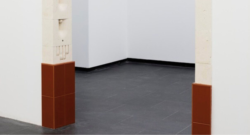 Con el paso cambiado I, 2026